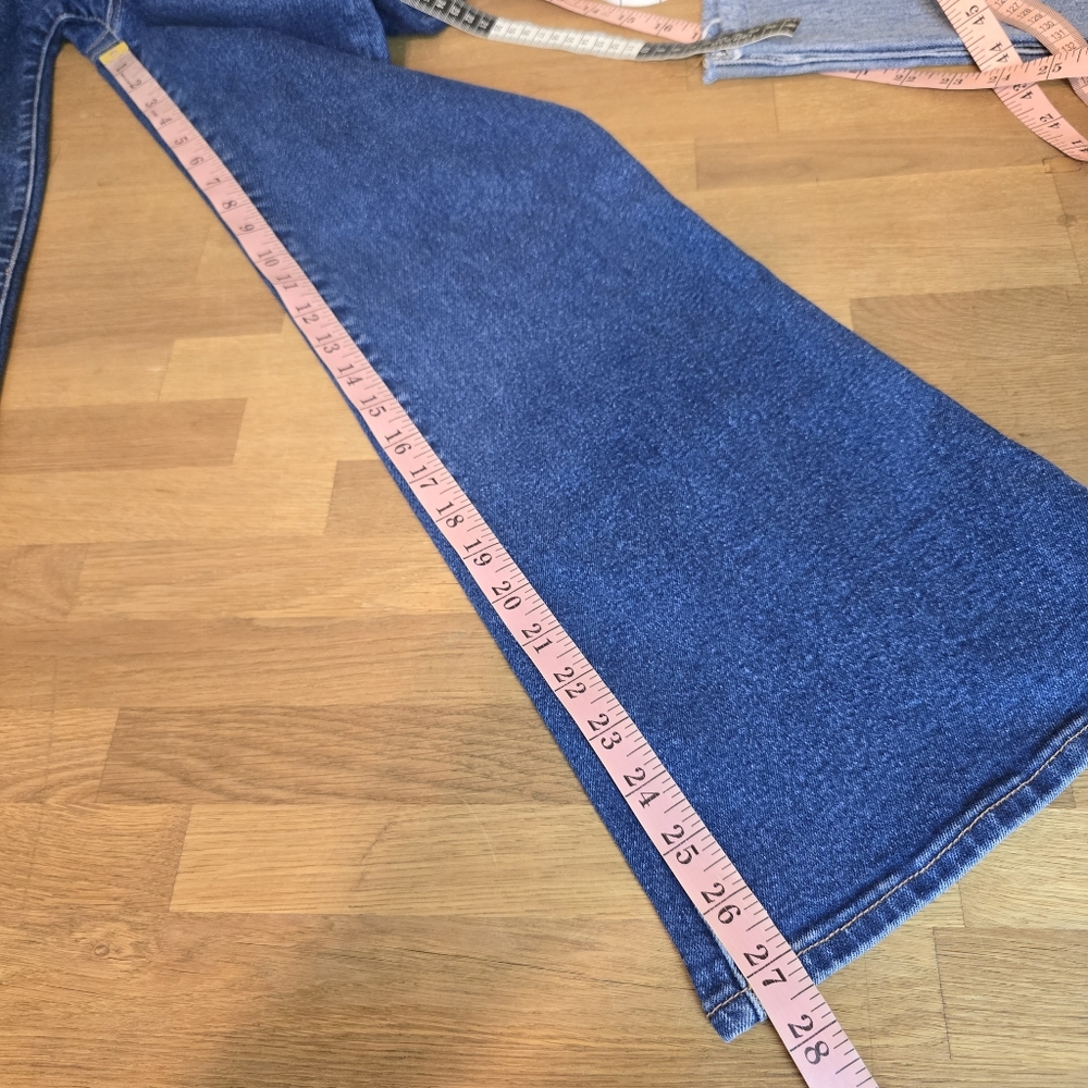 Rolla's East Coast Flare High Rise Jeans Medium Wash Size 26 - Picture 6 of 15